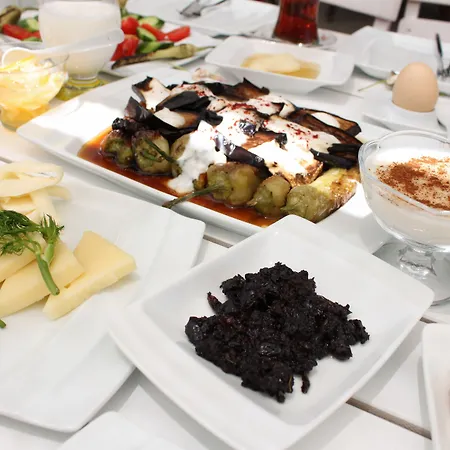 Grand Butik Ξενοδοχείο 5*