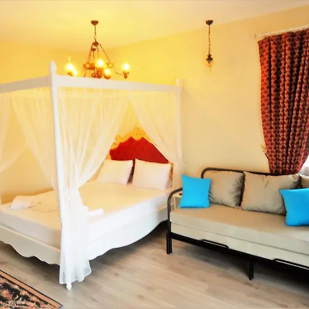 Grand Butik Αλακάτι