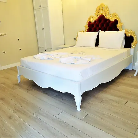 Grand Butik Alacati