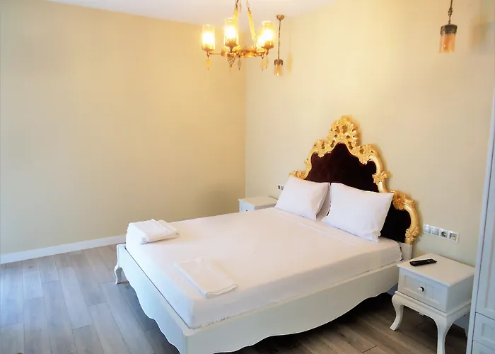 Hotel Grand Butik 5*