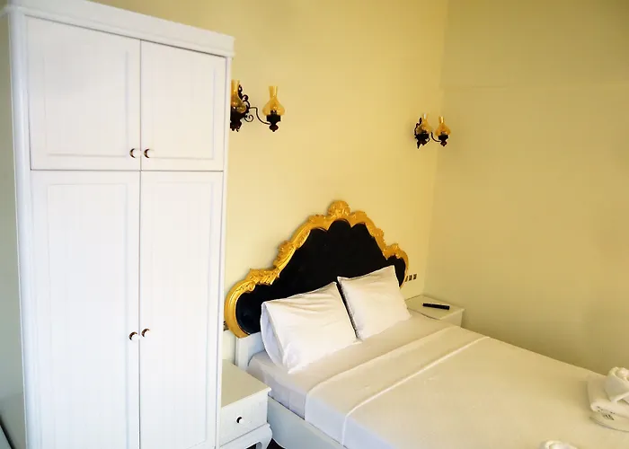 Hotel Grand Butik 5*