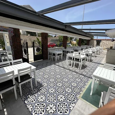 מלון Grand Butik