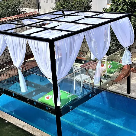 Grand Butik מלון 5*