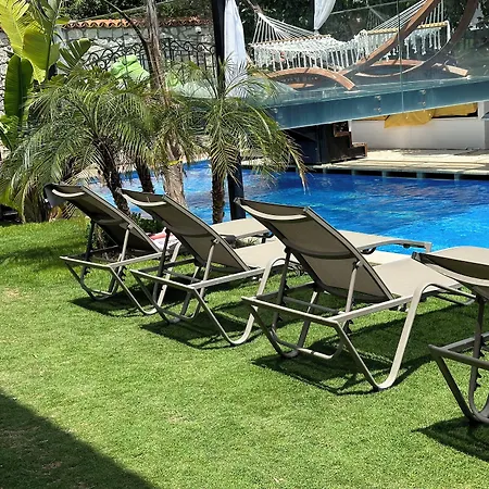Grand Butik ألاتشاتي