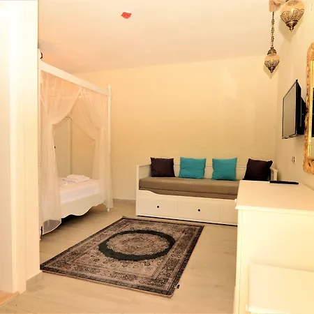 Grand Butik فندق 5*
