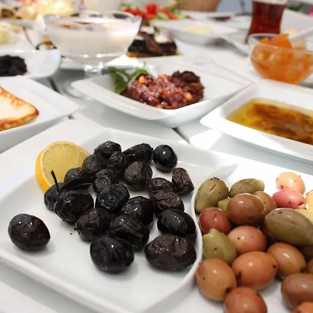Grand Butik فندق 5*