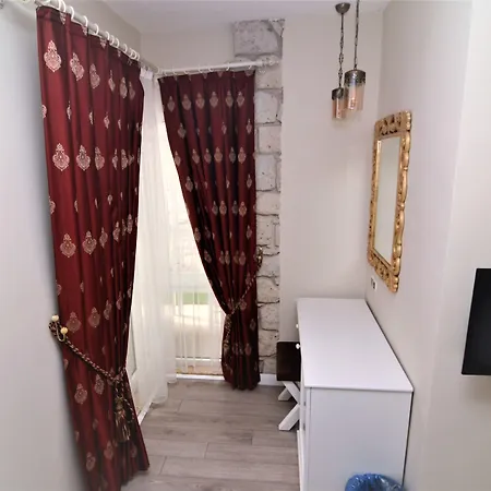 فندق Grand Butik ألاتشاتي